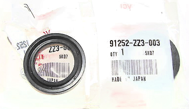91252-ZZ3-003 Сальник гребного вала для HONDA BF60/175-225, 30x45x7   OEM: Yamaha 93101-30M17 (ориги 91252-ZZ3-003