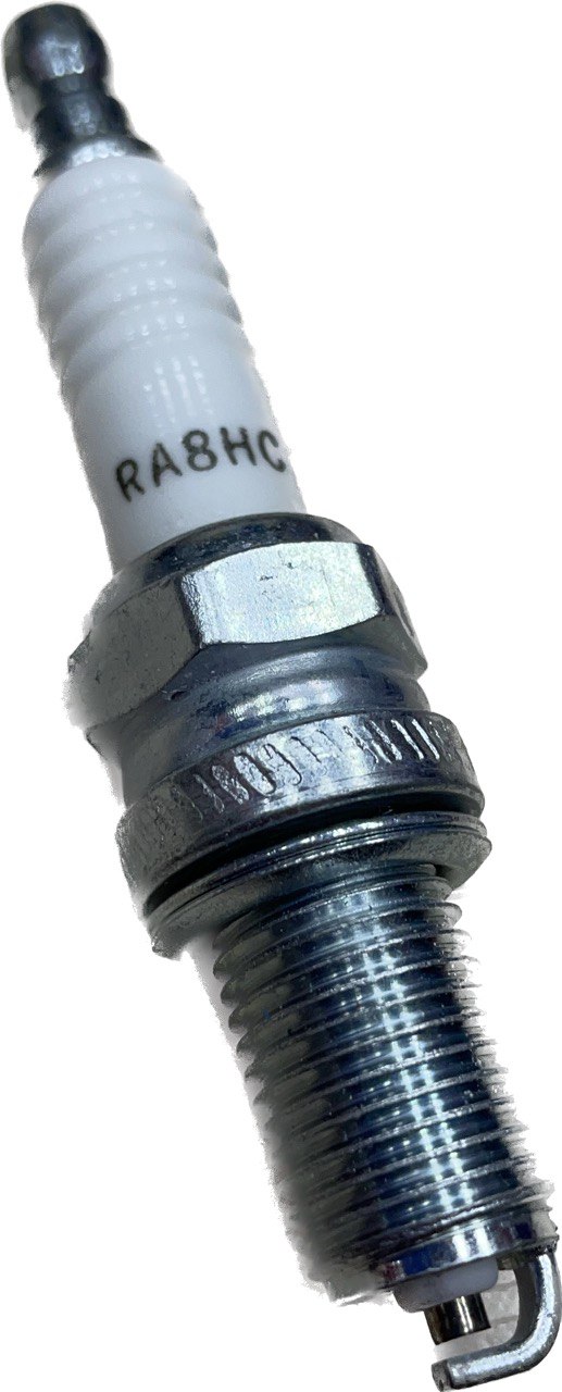 883323001 Свеча RA8HC Mercury