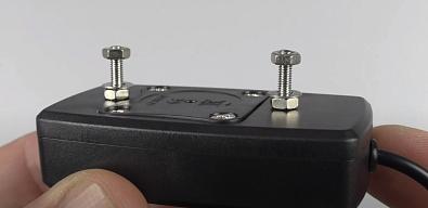THM305MR Тахометр универсальный со счетчиком моточасов с подсветкой и сменной батарейкой, крепление Безымянный